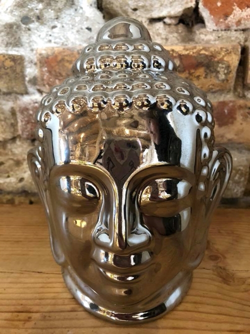 Budda hoved i sølv